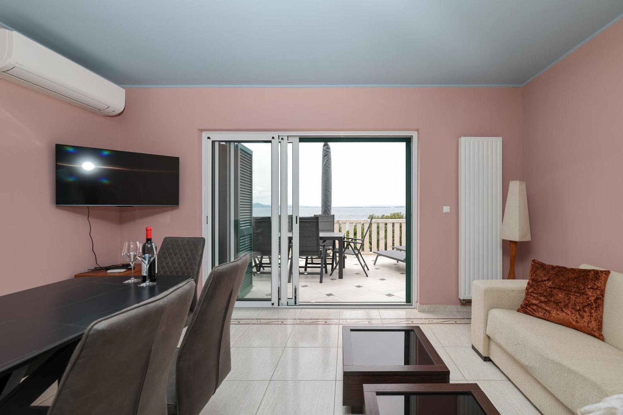 Ad Astra Punta Skala Apartment Петркане Екстериор снимка