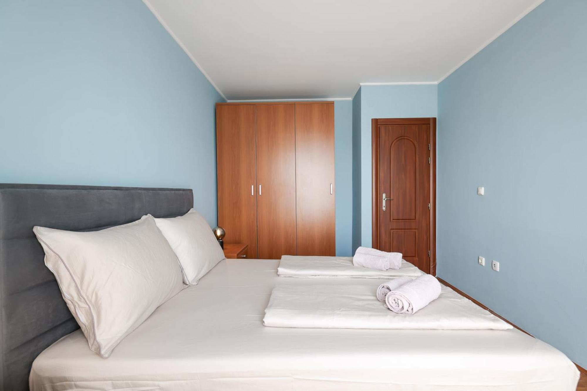 Ad Astra Punta Skala Apartment Петркане Екстериор снимка