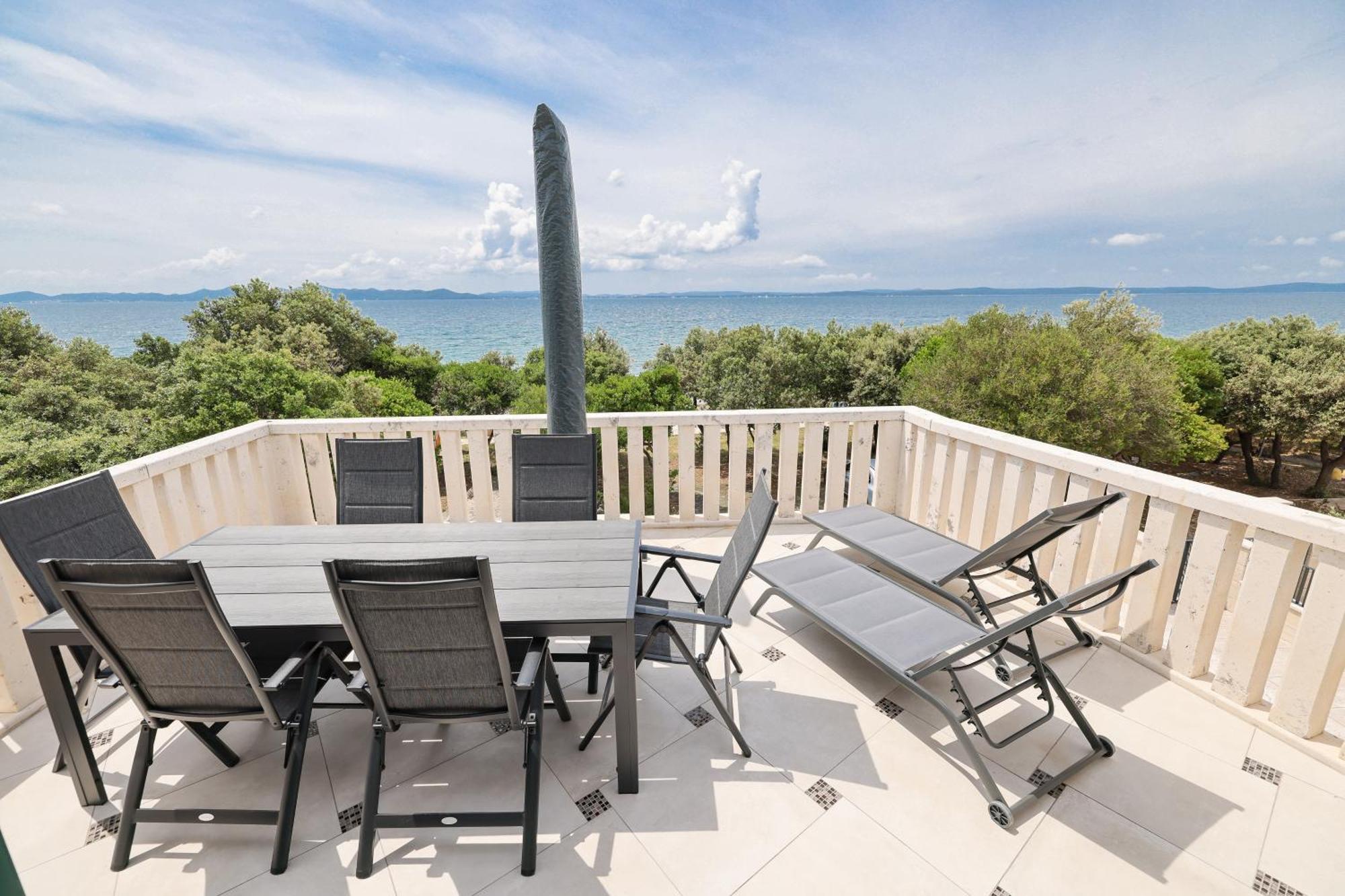 Ad Astra Punta Skala Apartment Петркане Екстериор снимка